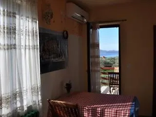Dolac Guest house 3*