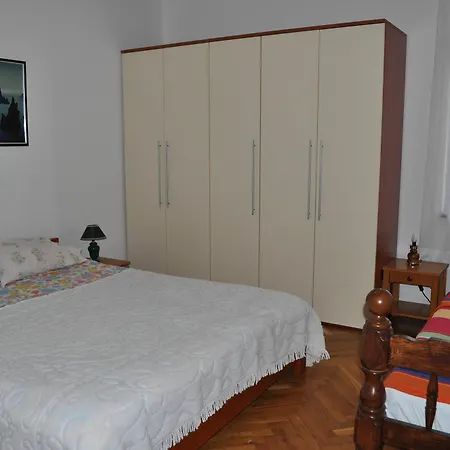 Dolac Guest house